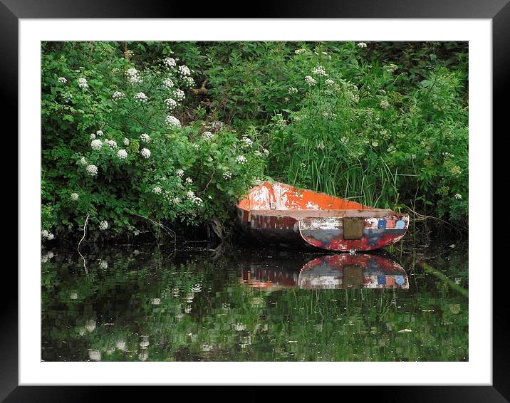 The lone boat Framed Mounted Print by Ali Kernick