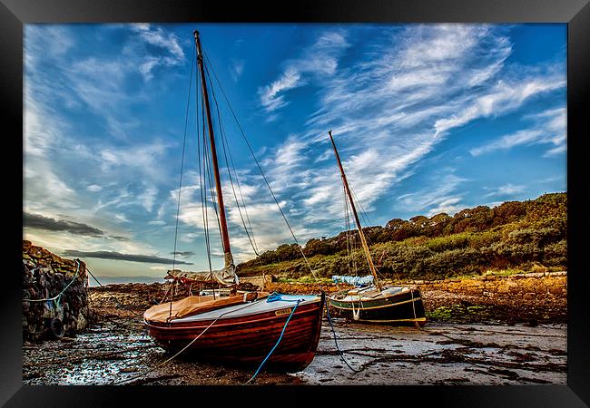 Waiting on the tide Framed Print by Sam Smith