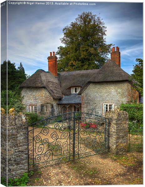 Keys Lodge Cottage Canvas Print by Wight Landscapes