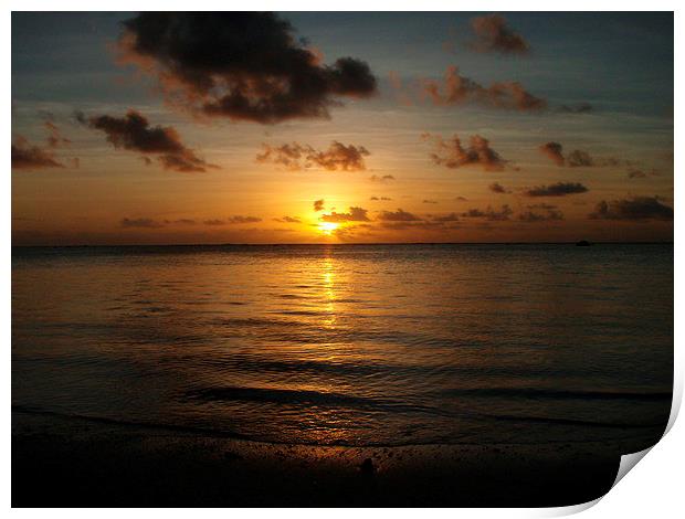 pacific island sunset Print by uk crunch