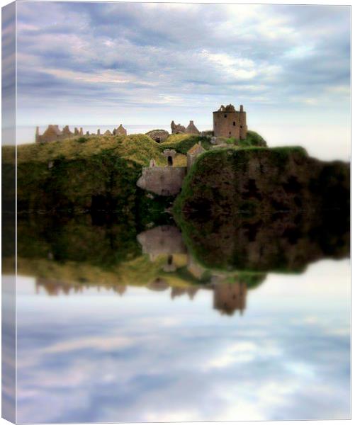dunnottar reflection Canvas Print by dale rys (LP)