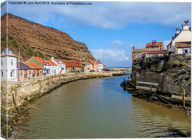 Staithes North Yorkshire Canvas Print by Lynn Bolt