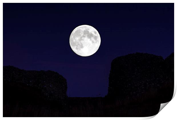 lucidimages-moon-old-sarum Print by Raymond  Morrison