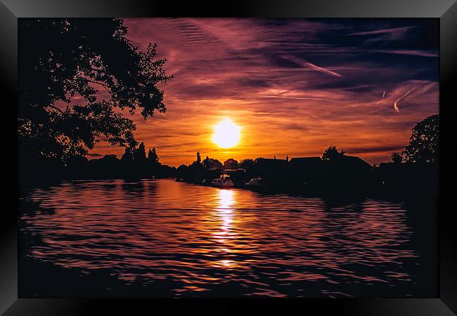 The Walton Sunset Framed Print by Tony Fishpool