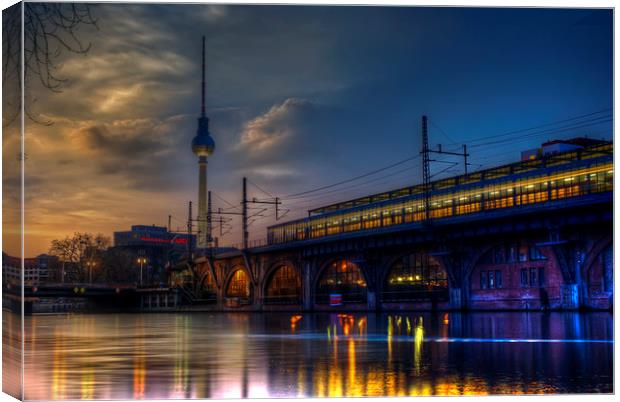 Berlin night and day Canvas Print by Nathan Wright