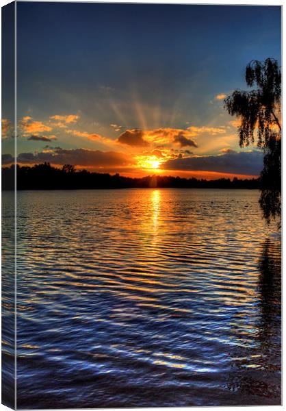 October lake sunset Canvas Print by Simon West