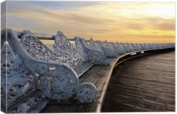 Benches Blackpool Pier Canvas Print by Gary Lewis