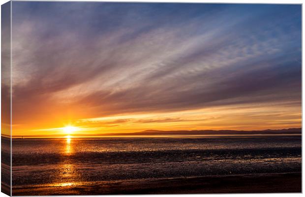 Morecambe bay sunset Canvas Print by Gary Finnigan