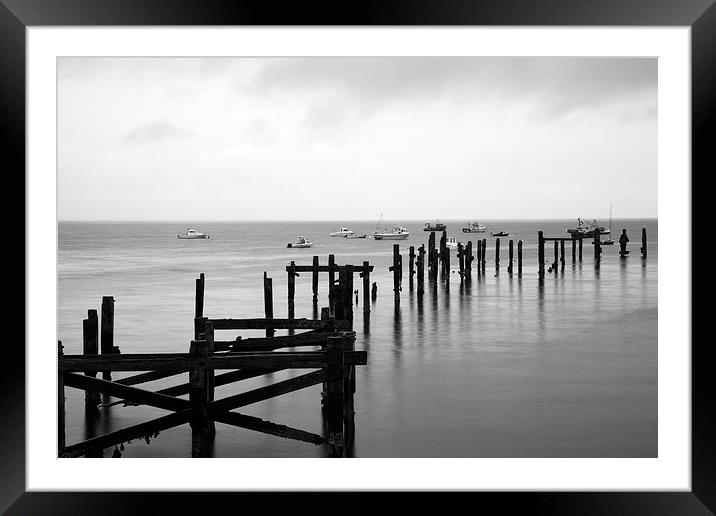 Swanage old Pier Framed Mounted Print by Ian Middleton