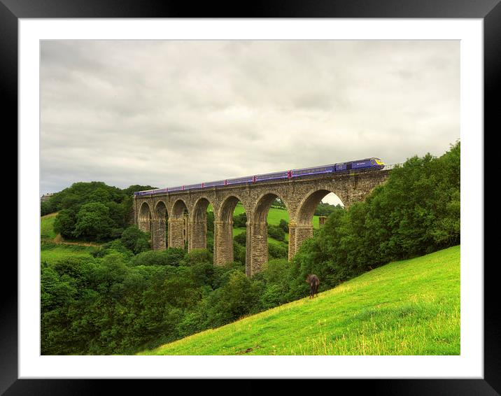 Moorswater Viaduct Framed Mounted Print by Rob Hawkins