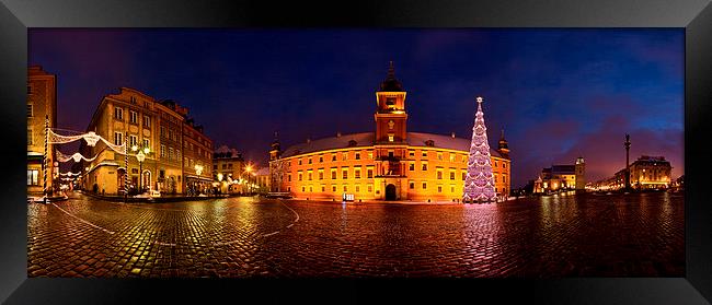 The Royal Castle Square in Warsaw Framed Print by Robert Parma