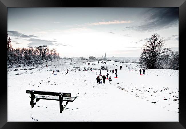 A Perfect Winter Scene Framed Print by Paul Macro
