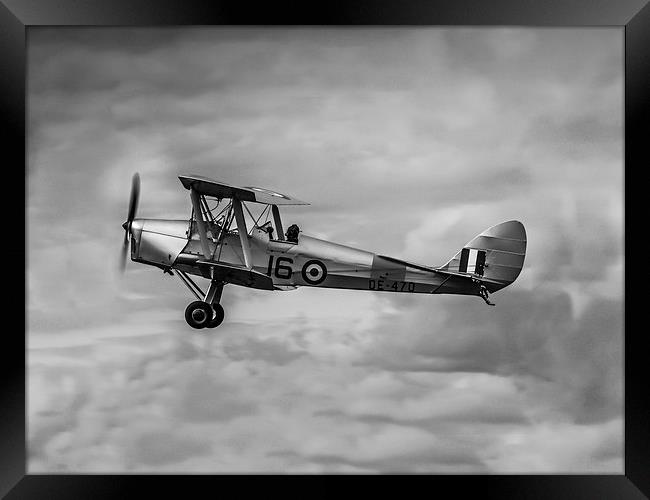 De Havilland Tiger Moth Framed Print by P H