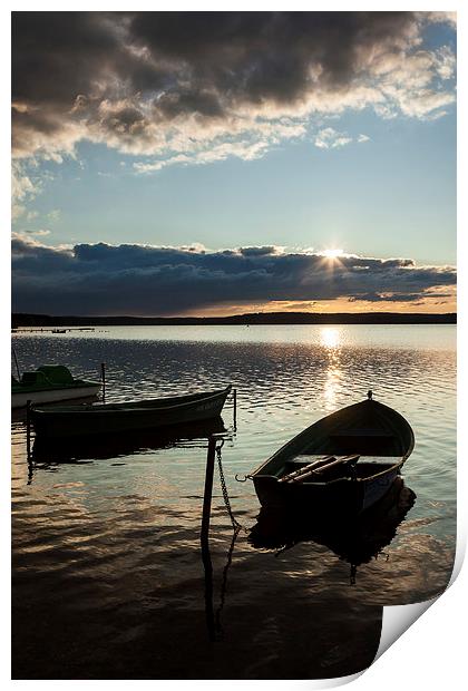 Sunset over the Masurian lake Print by Robert Parma