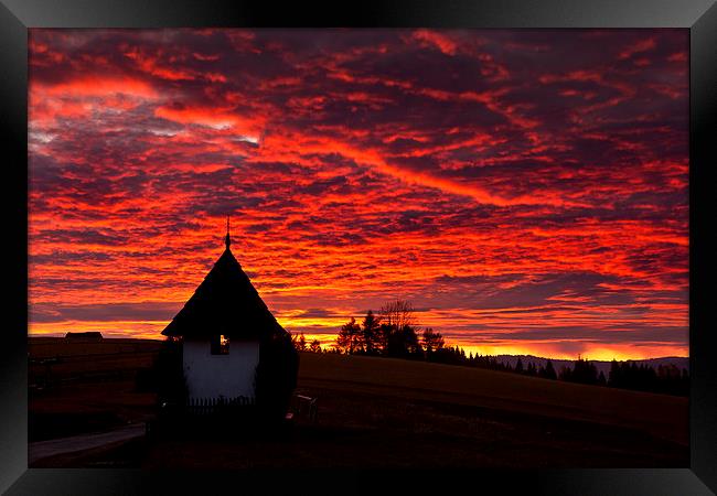 Burning sky Framed Print by Robert Parma