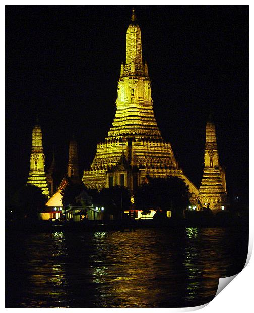 Wat Arun in Bangkok Print by colin chalkley