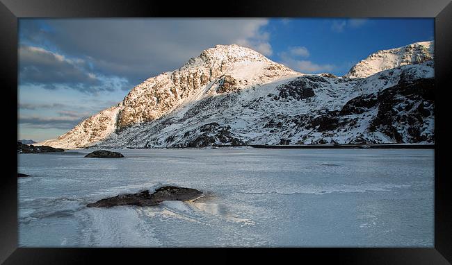 Tryfan Framed Print by Rory Trappe
