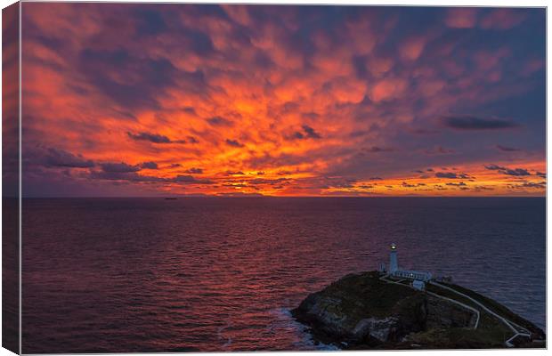 South Stack Sunset Canvas Print by Gary Finnigan