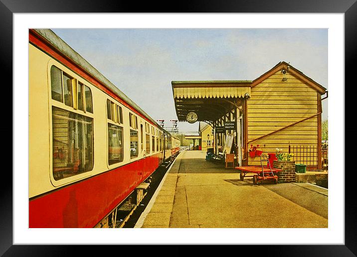 Wansford Station Framed Mounted Print by Lesley Mohamad