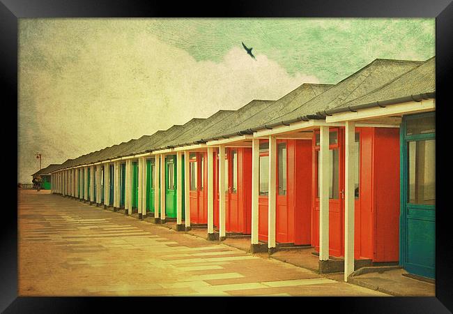 Lincolnshire Beach Huts Framed Print by Lesley Mohamad