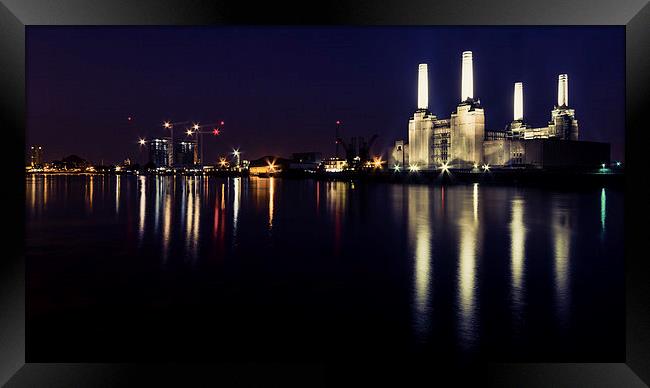 Battersea Power Station. Framed Print by Tristan Morphew