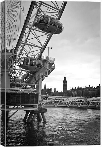 London Eye & Westminster Canvas Print by Graham Custance
