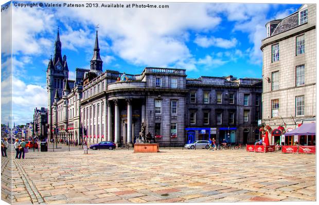 Towards Union Street Aberdeen Canvas Print by Valerie Paterson