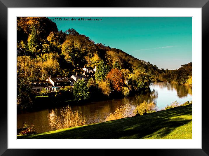 Symonds Yat West Framed Mounted Print by Richard Parry