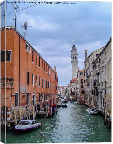 Venetian Canal Canvas Print by colin chalkley
