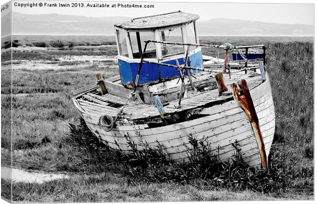 An abandoned and worse for wear boat Canvas Print by Frank Irwin