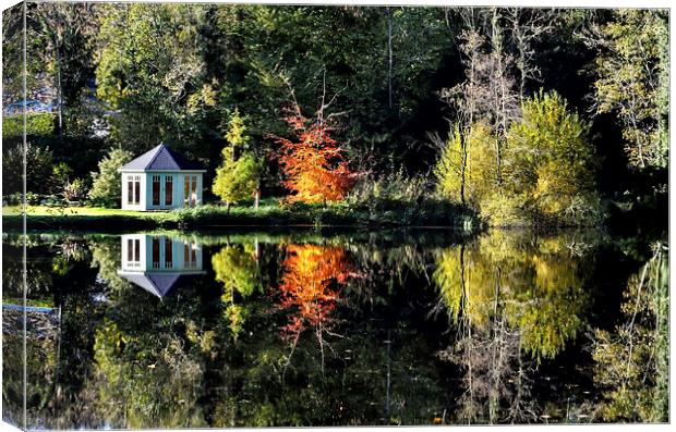 Autumnal Reflections Canvas Print by Gary Kenyon