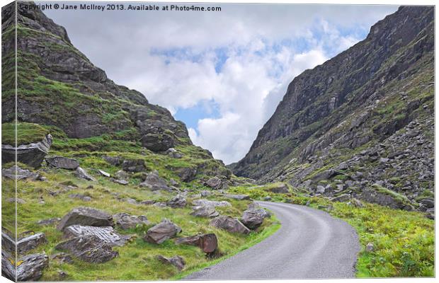 Road Through the Gap of Dunloe Canvas Print by Jane McIlroy