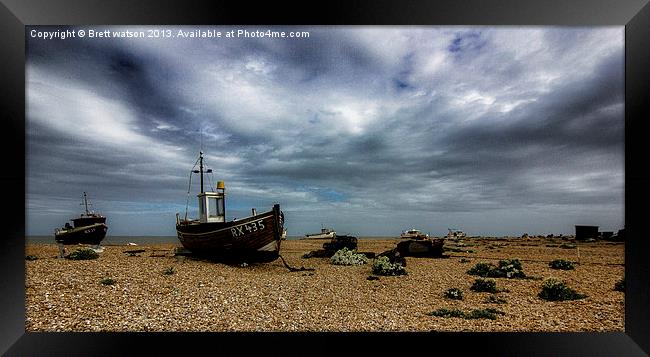 the old fishing boat at dungeness Framed Print by Brett watson