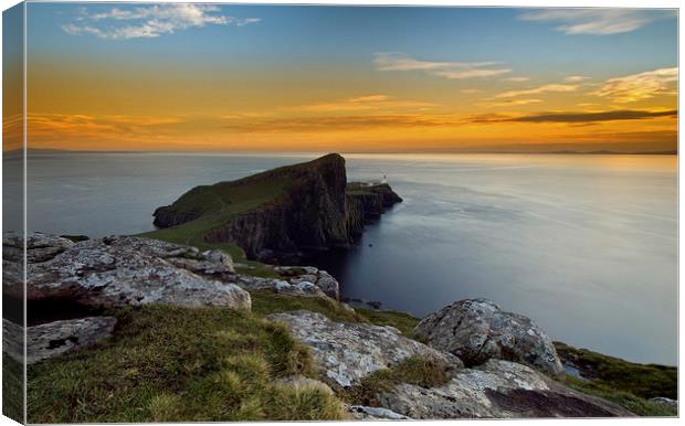 Neist Point Lighthouse Canvas Print by R K Photography