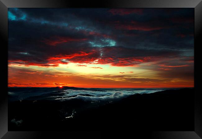 Highland sunrise Framed Print by Macrae Images