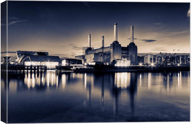 Battersea Power Station London Canvas Print by Ian Hufton