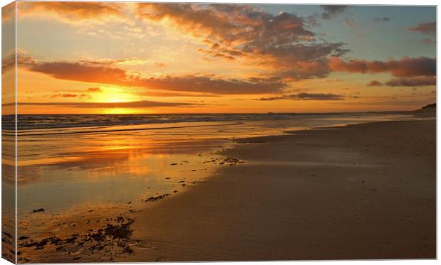 A Goldern Bass Strait Sunset Canvas Print by Matthew Burniston