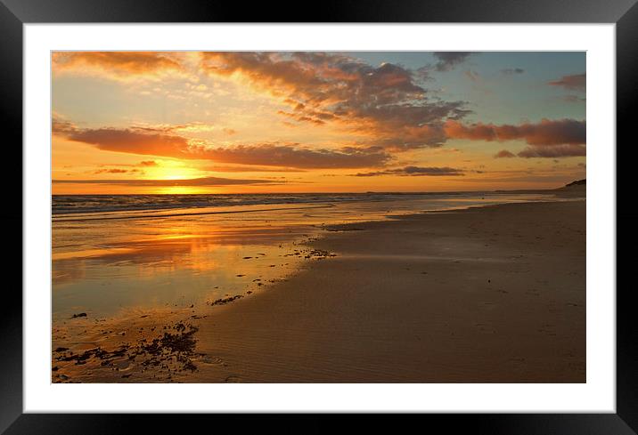 A Goldern Bass Strait Sunset Framed Mounted Print by Matthew Burniston