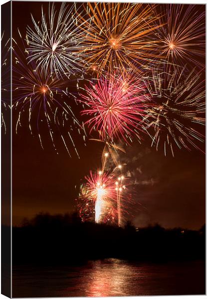 Nottingham Embankment Fireworks Canvas Print by Alex Clark