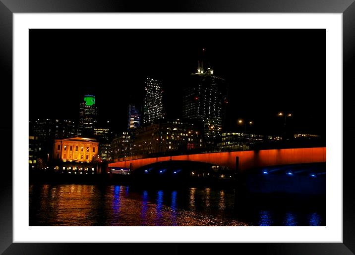 London bridge at night Framed Mounted Print by steve akerman
