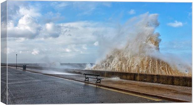 Waves pounding Hunstanton sea front Canvas Print by Gary Pearson