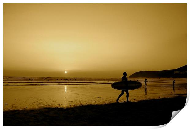 Surfer in sepia Print by Helen Cooke