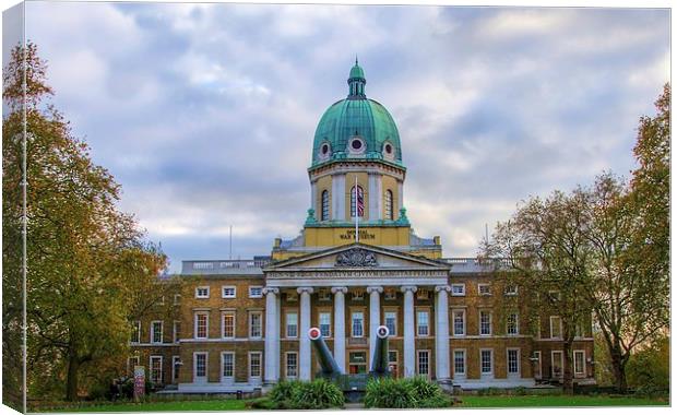 Imperial War Museum Canvas Print by Vicky Mitchell