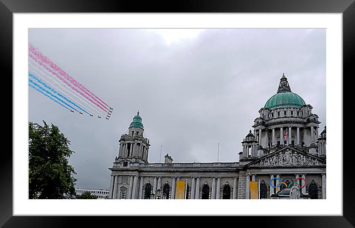 Red  Arrows over Belfast City Framed Mounted Print by Peter Lennon