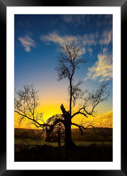 The end of the day Framed Mounted Print by Ian Purdy