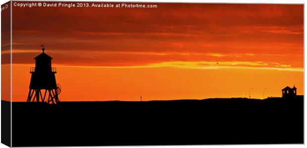 Groyne Lighthouse at Sunrise Canvas Print by David Pringle