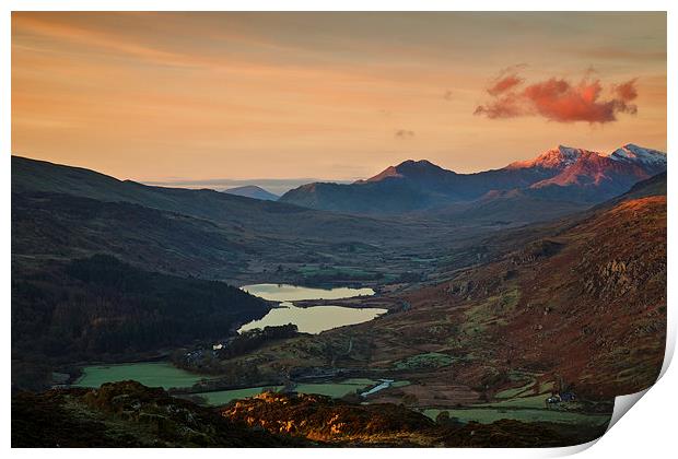 Snowdon sunrise Print by Rory Trappe