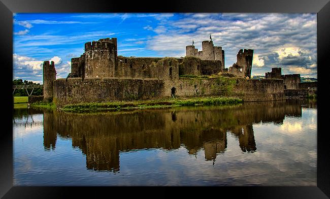 Caerphilly Castle Framed Print by Ian Lewis