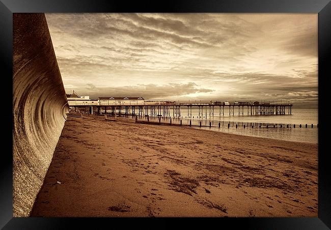 Teignmouth Pier, Vintage. Framed Print by Louise Wagstaff