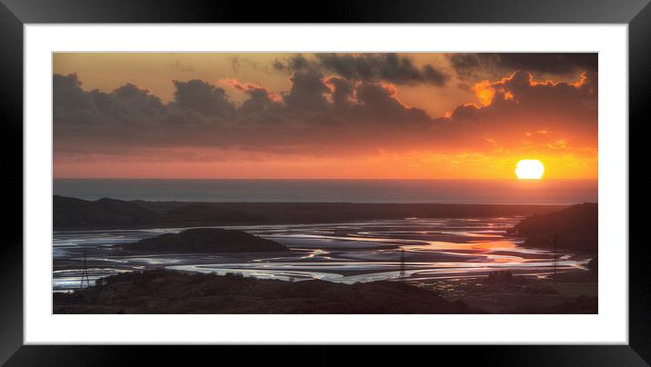 Ynys Gifftan Framed Mounted Print by Rory Trappe